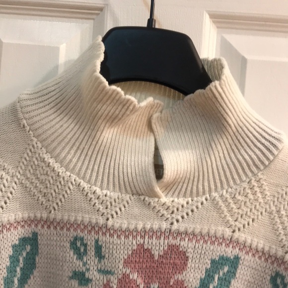 ⚡️FINAL PRICE⚡️VTG Season Ticket Flower Sweater - Picture 4 of 12